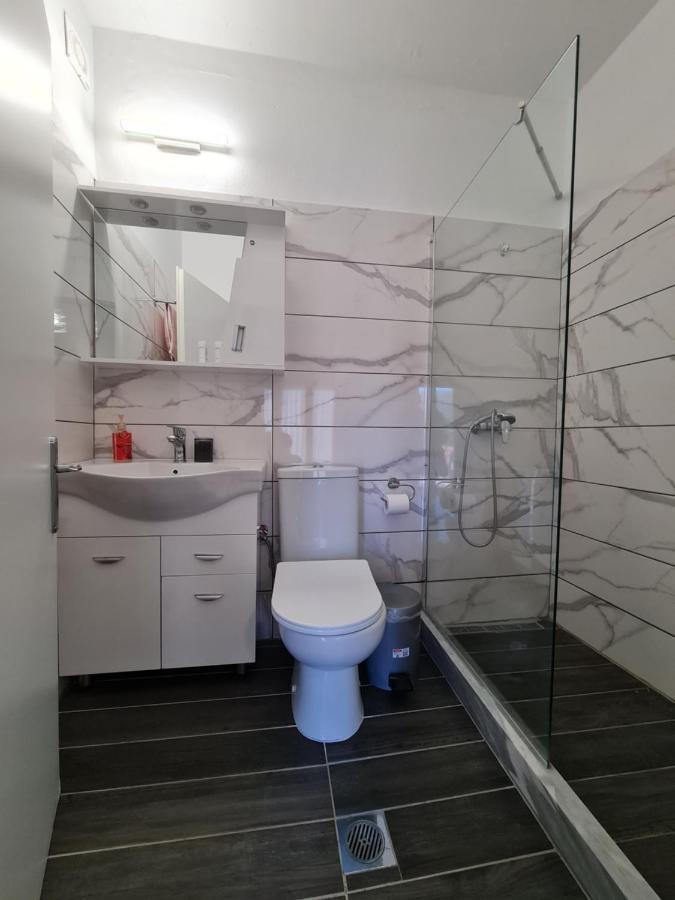 Zigos Apartments Игуменица Экстерьер фото